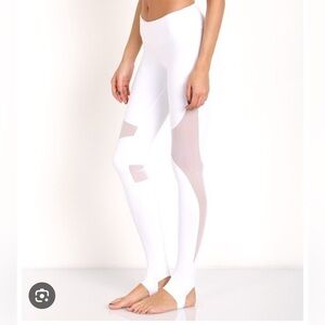 ALO Yoga White Leggings
